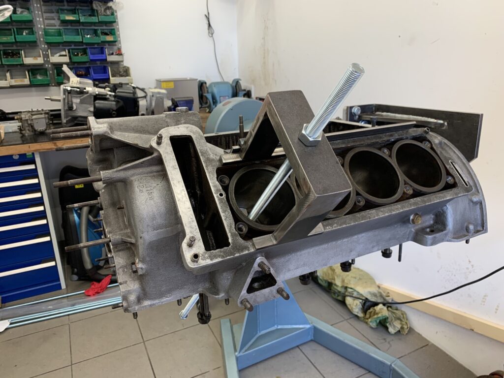 Maserati Ghibli engine