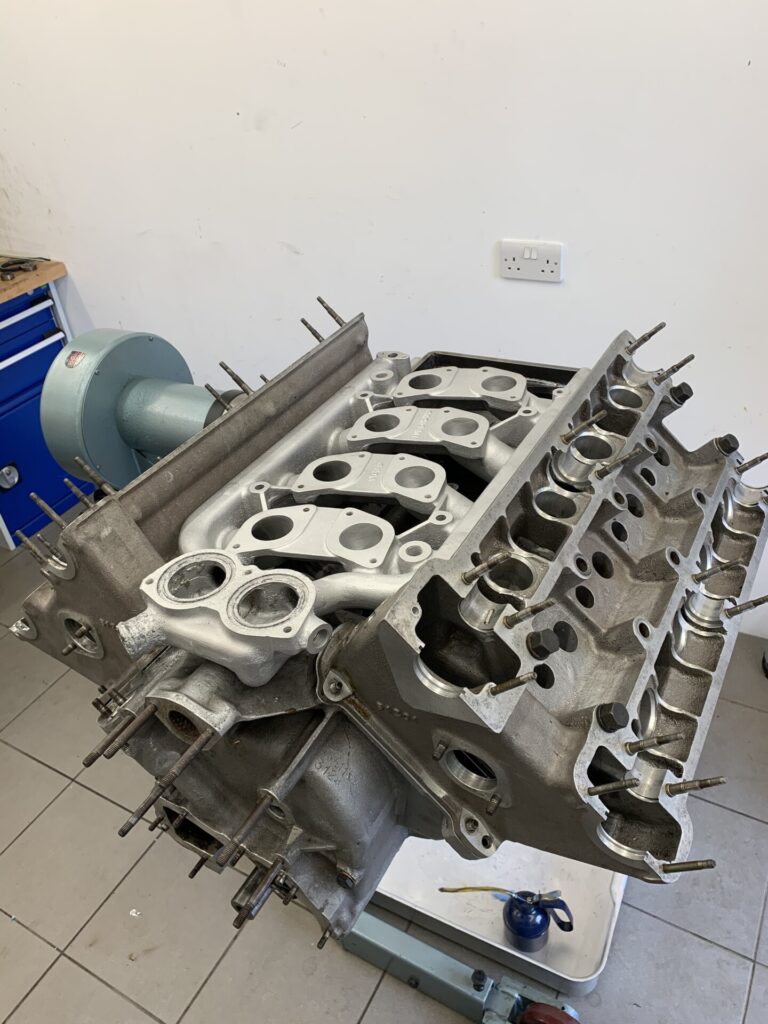 Maserati Ghibli engine